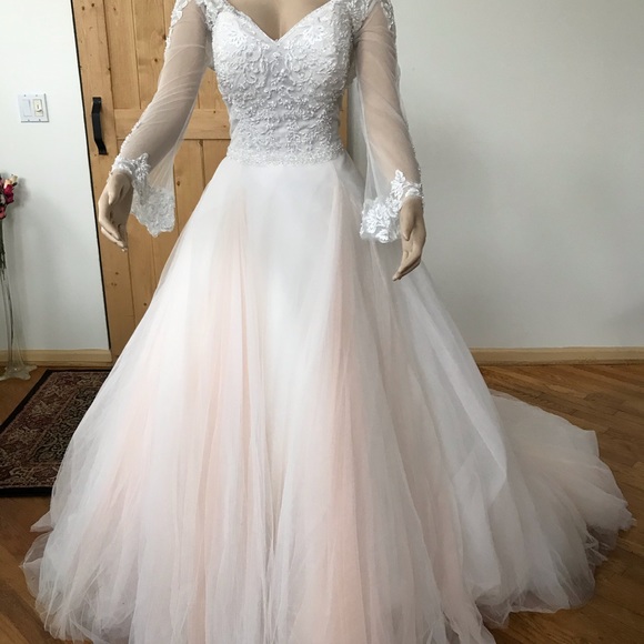 Mary’s Bridal gown size 18. Blush/Ivory - Picture 10 of 12